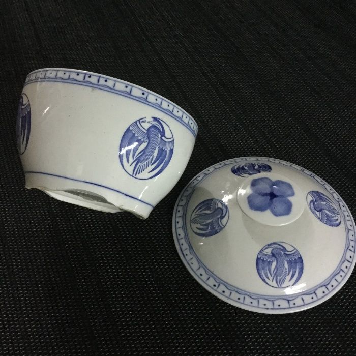 Terrina de Porcelana Chinesa anos 70 origem Moçambique - NOVO