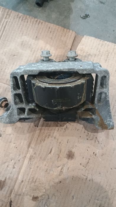 Łapa Mocowanie Silnika Ford Kuga Mk1 2.0 TDCI 7M51-6.F012-YB