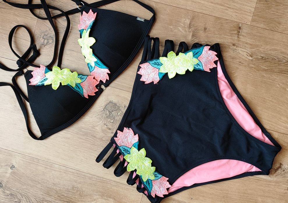 Купальник Victoria's secret пуш-ап