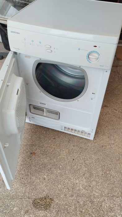Máquina de secar roupa 6k