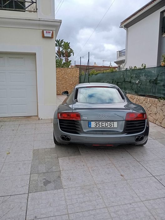 Audi R8 Coupé 4.2 FSI V8 quattro R-tronic