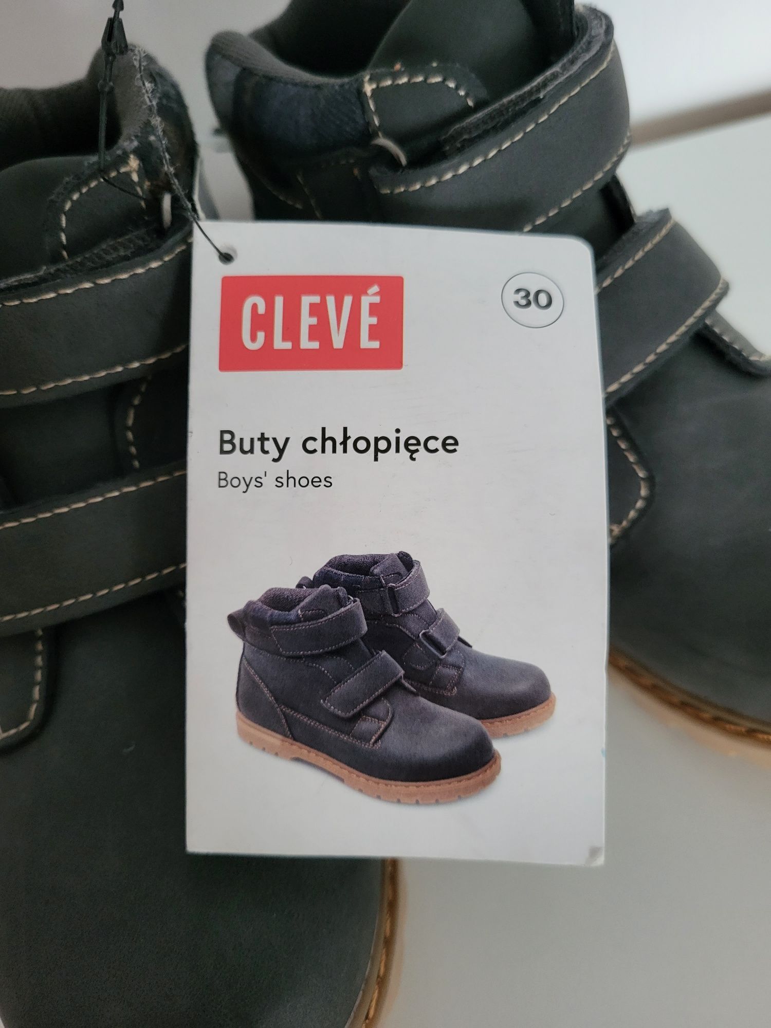 Nowe buty przejściowe 30 dla chłopca szare