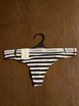 Stringi damskie rozmiar M - Calvin Klein