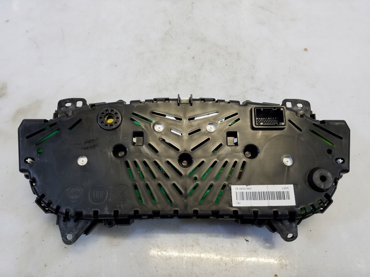 LICZNIK ZEGARY FIAT 500L 1.4 B 52003372