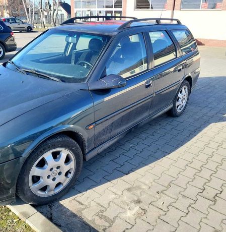 Opel vectra b 1.8 benzyna