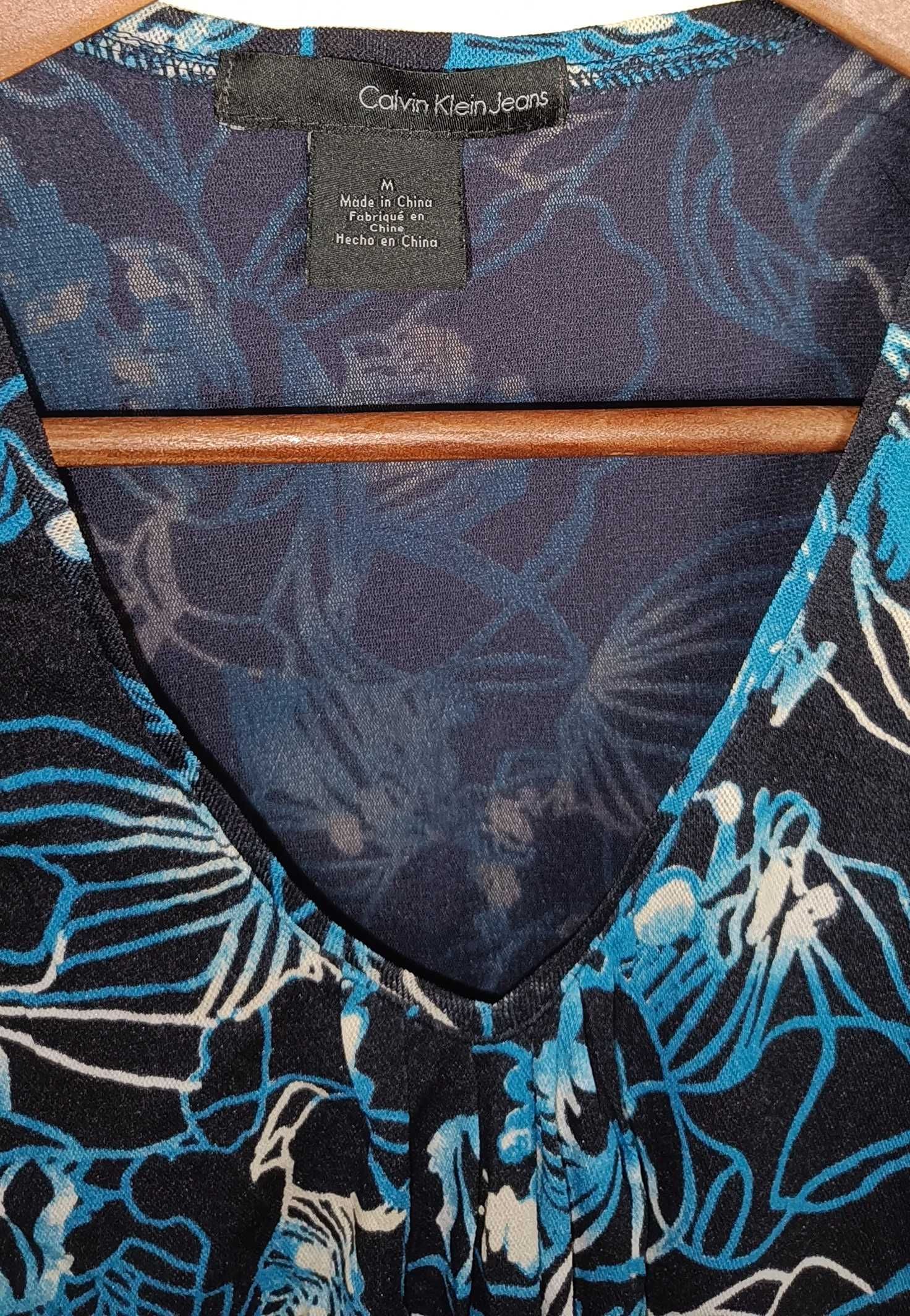 Calvin Klein. Bluzka damska. Rozmiar M.
M / 38 / 10