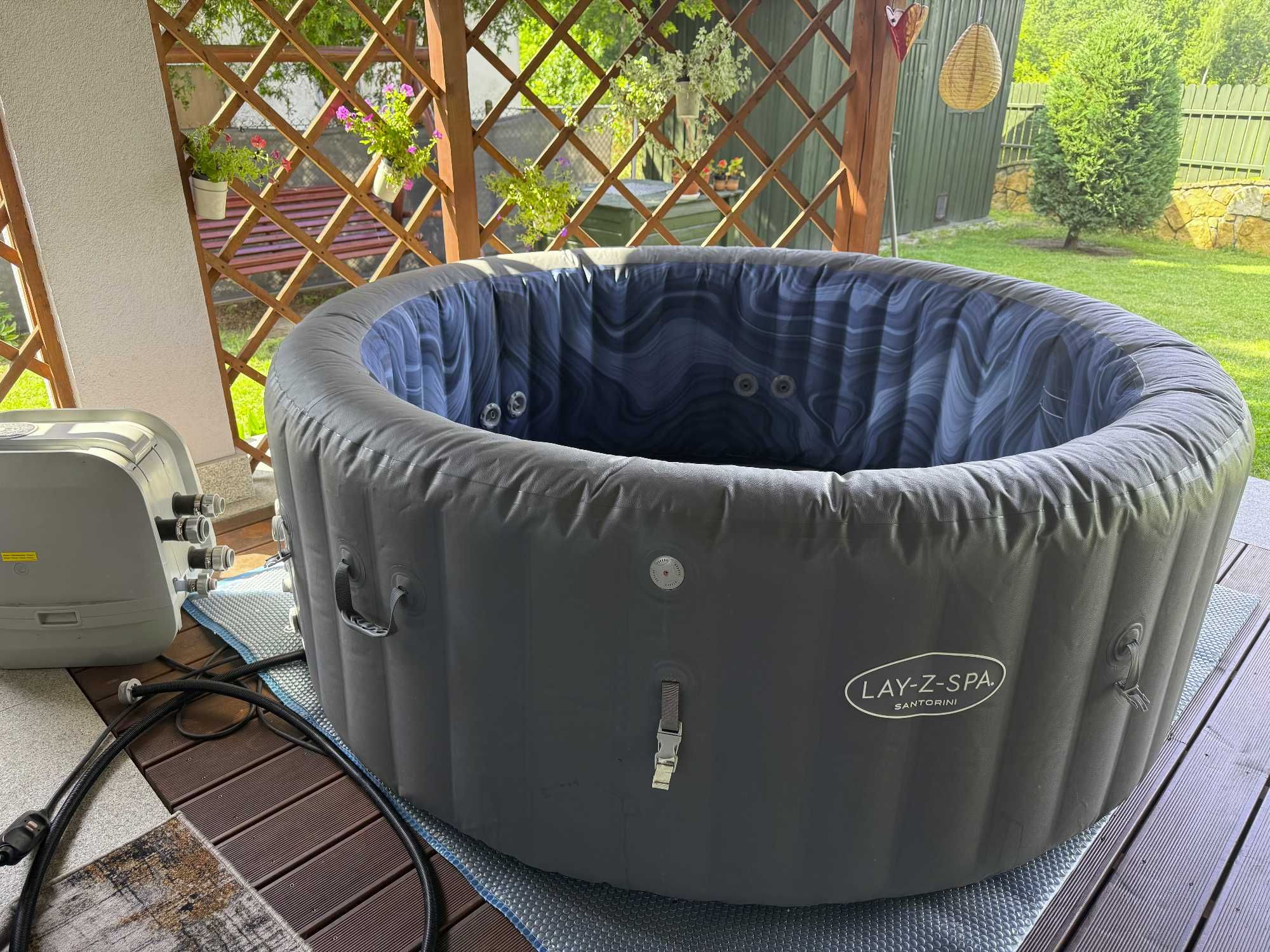 Jacuzzi Bestway Lay-Z-Spa Santorini 6001T 7-osobowe 216x80cm