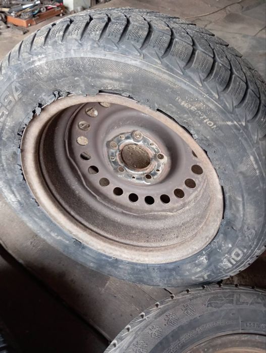 Продам колеса,диски, автошини