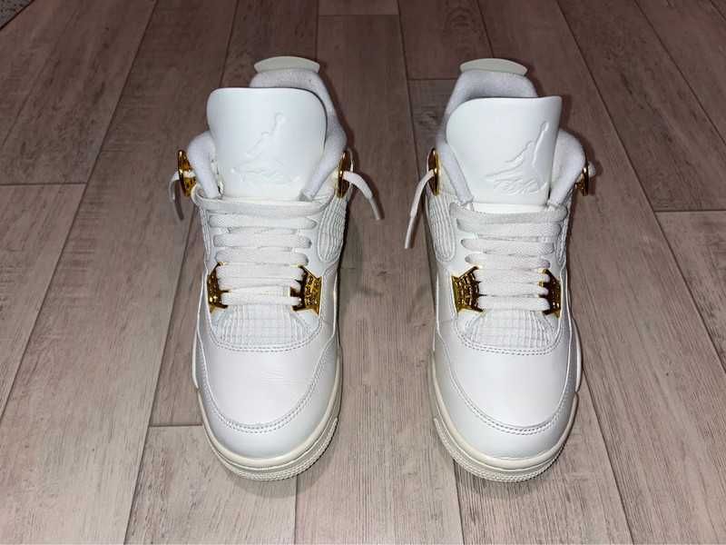 Jordan 4 Retro Metallic Gold R.43