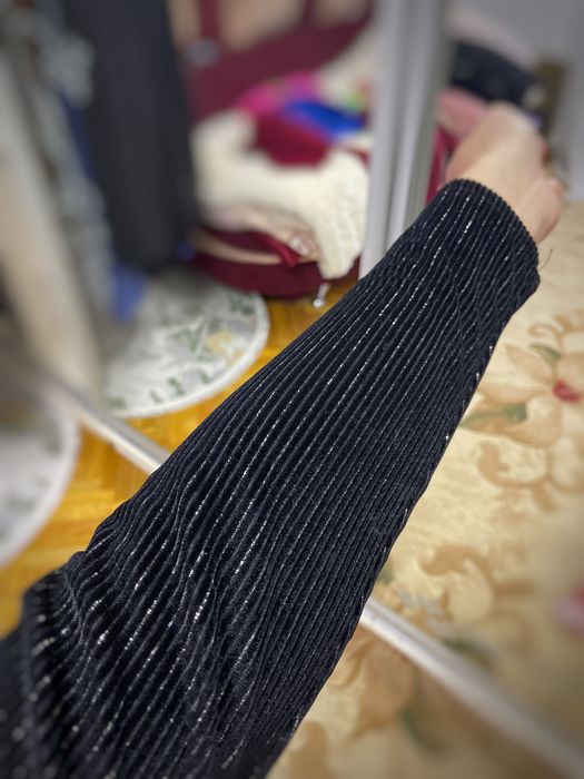 Продам платье чёрного цвета