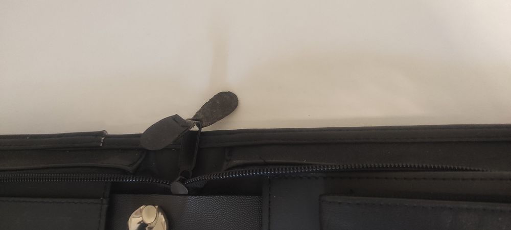 Teczka, aktówka A4 ECOSKÓRA CZARNA