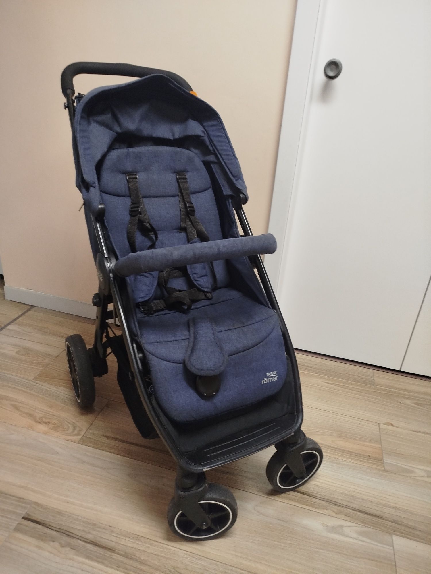 Spacerówka Britax Romer B-AGILE M Navy Ink stan bardzo dobry
