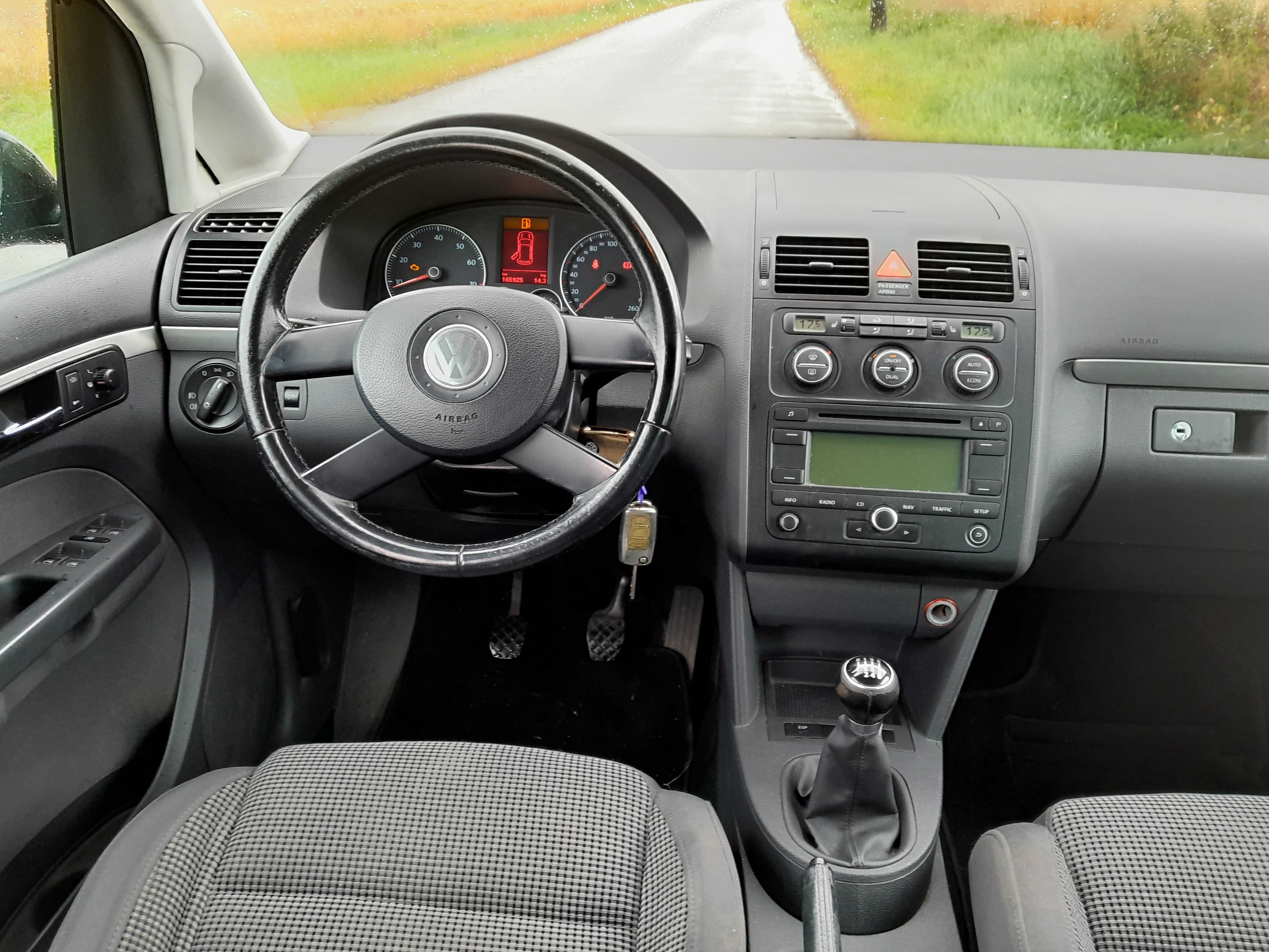 VW Touran 1.4 TSI Highline