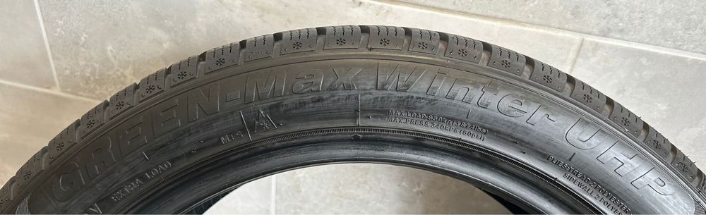 Opony Zimowe 245/45/19 LingLong Green-Max Winter UHP 245/45R19 Para