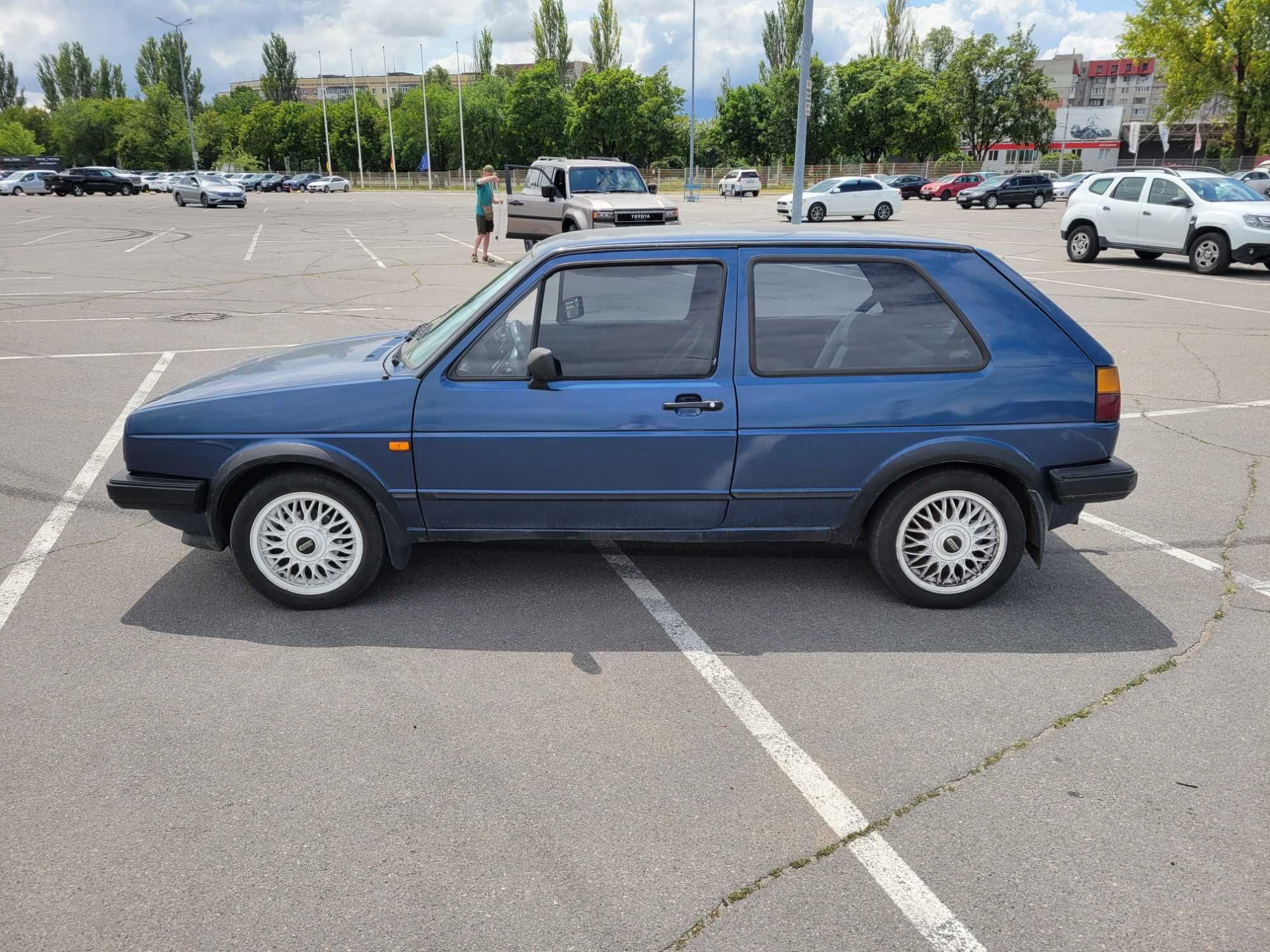 volkswagen golf ii 1.6 бенз/мех 5ст