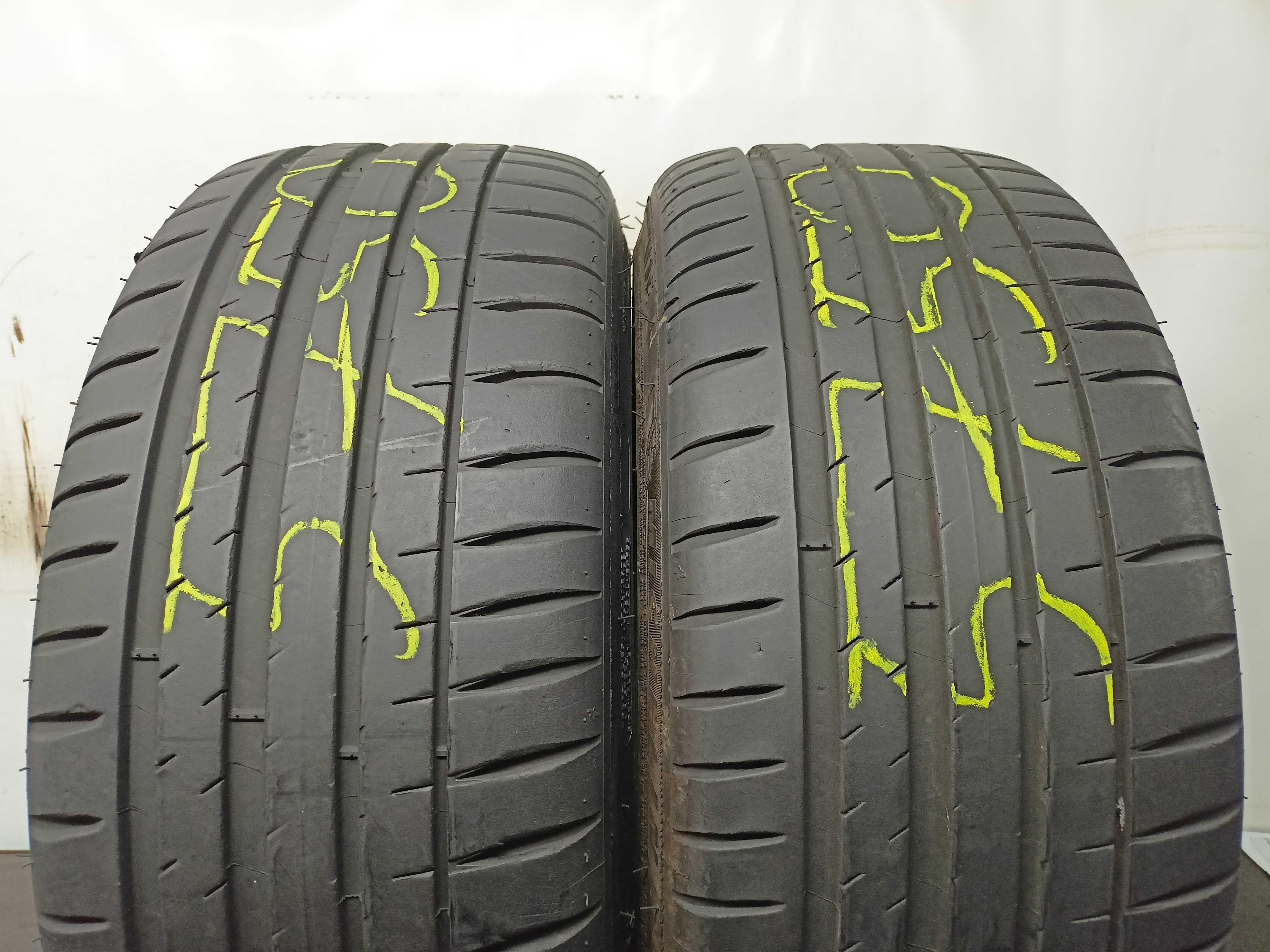 Michelin Pilot Sport 4 225/40/18  21-22r. 92Y 2x6,8mm (5750)