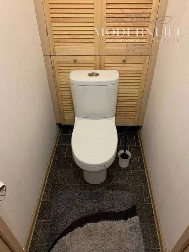 Продаж 2к квартири вул. Градинська 10а