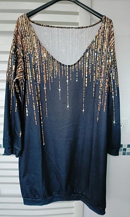 Sukienka. 2 xl. Duża.