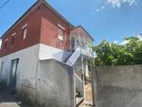 Moradia T5 para venda