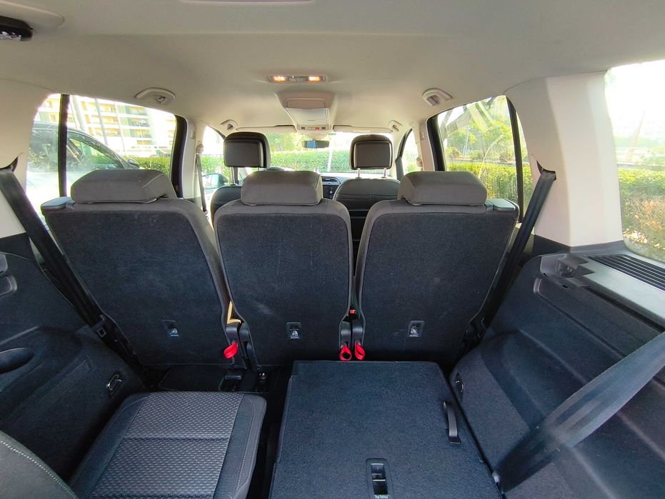 VW Touran 2.0 TDI Brutal