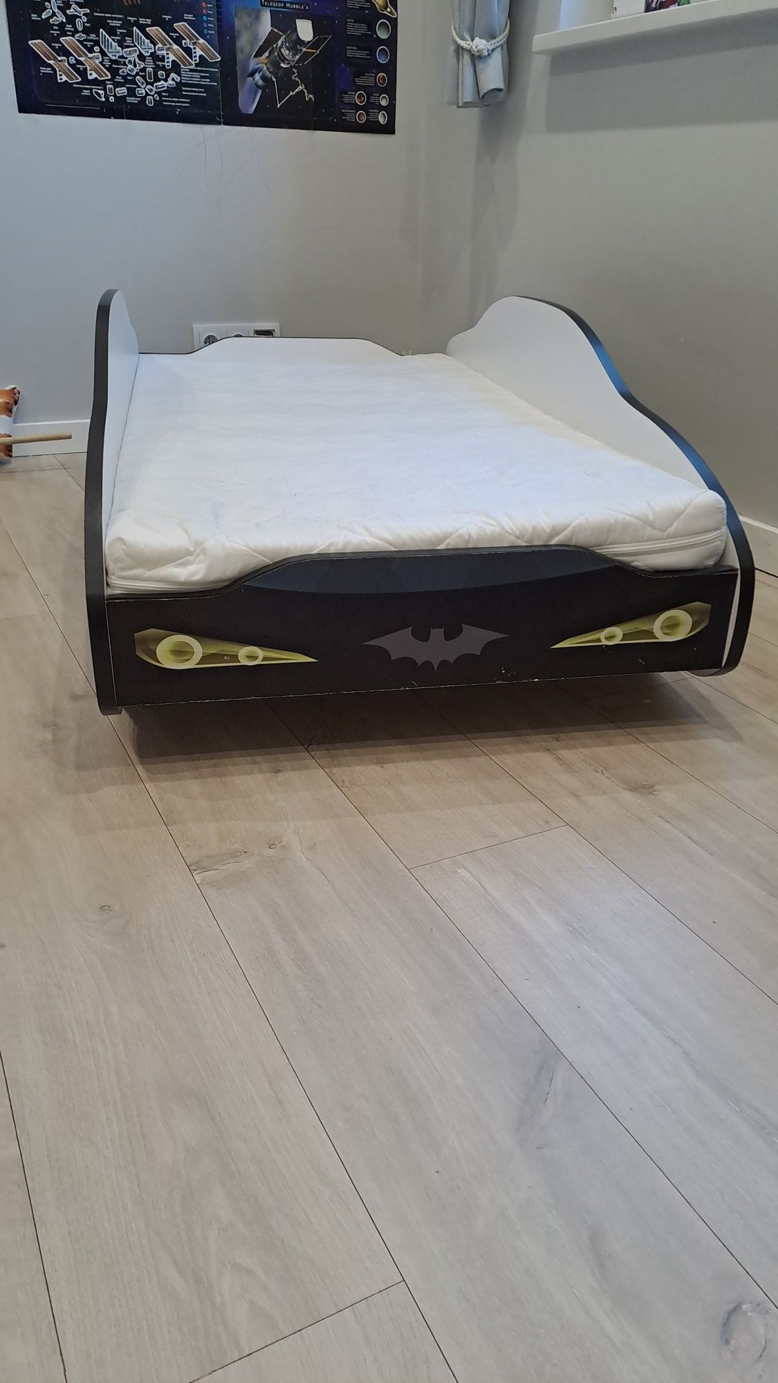 Łóżko dziecięce auto batman