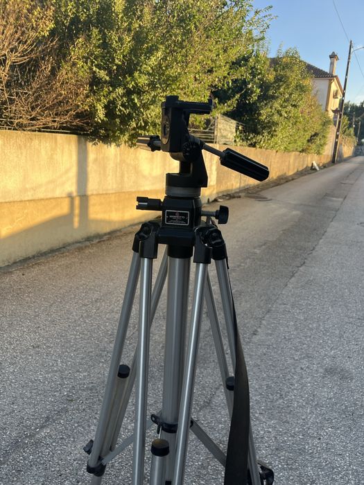 Tripé câmara fotográfica Manfrotto
