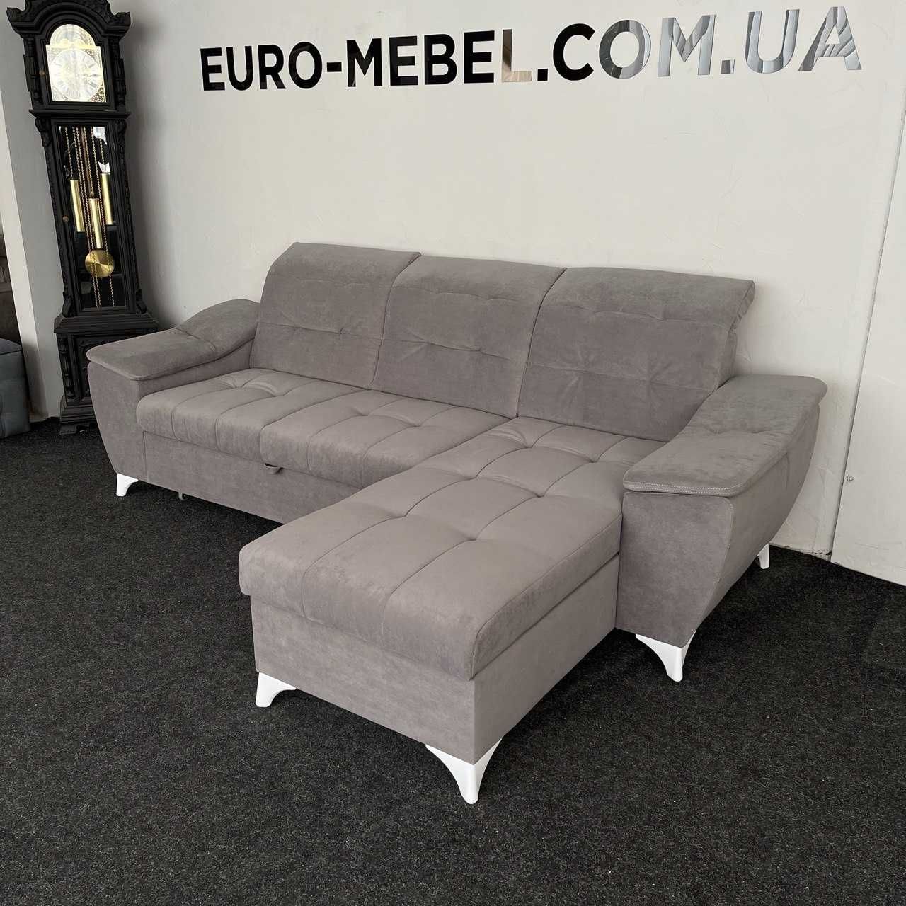 Розкладний диван з нішею сірого кольору