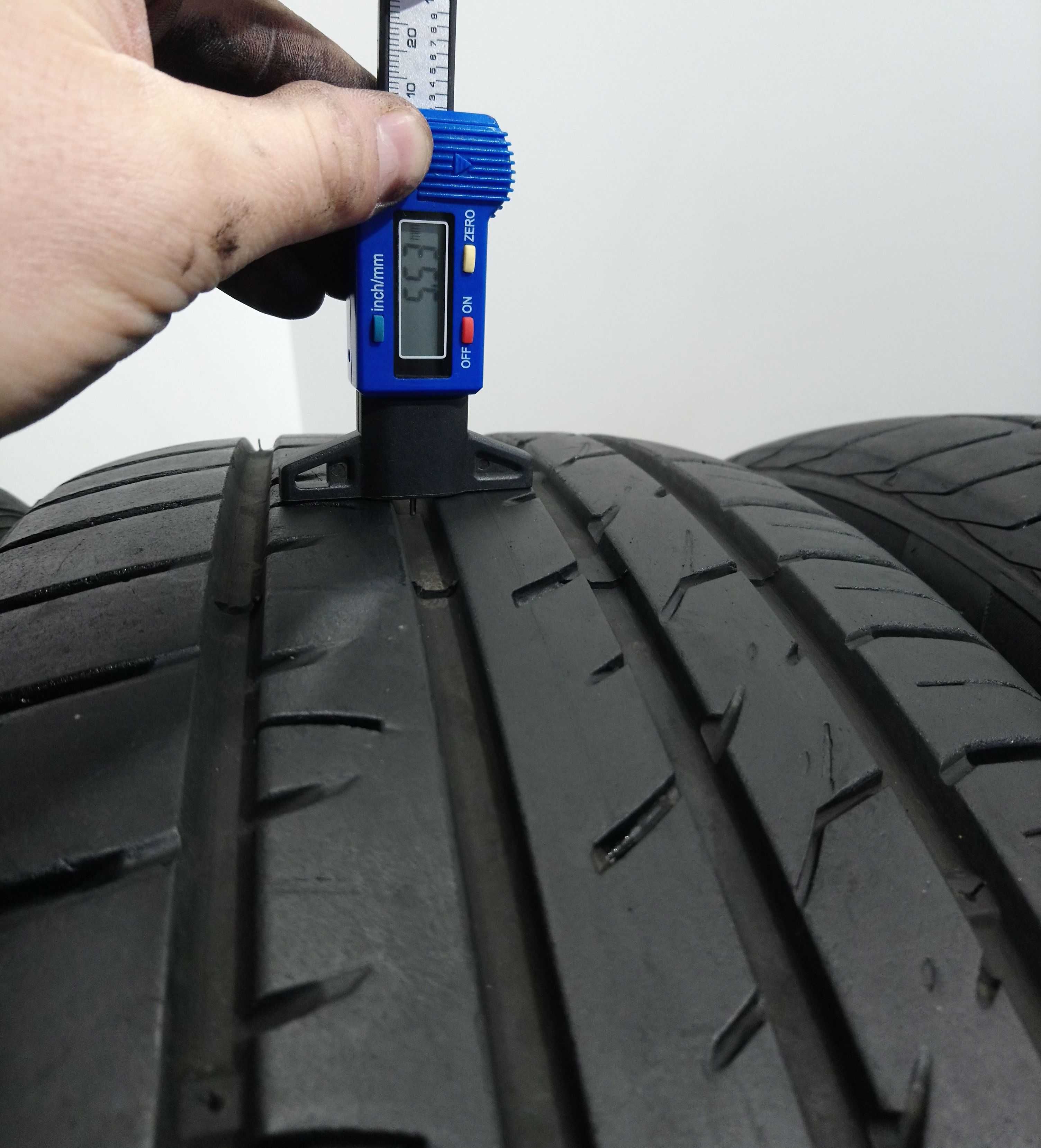 235/55R19 Kumho Crugen HP91 101V