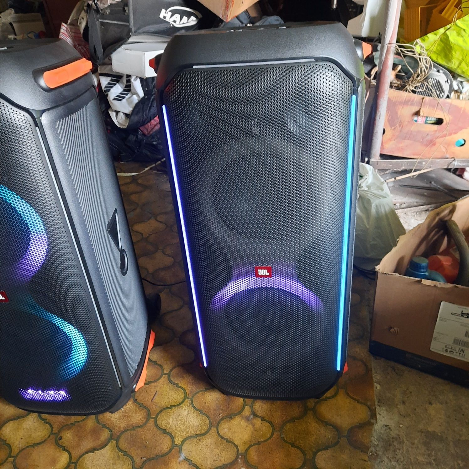 Jbl partybox 710