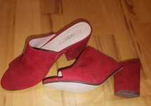 Eleganckie buty klapki Esprit nowe
