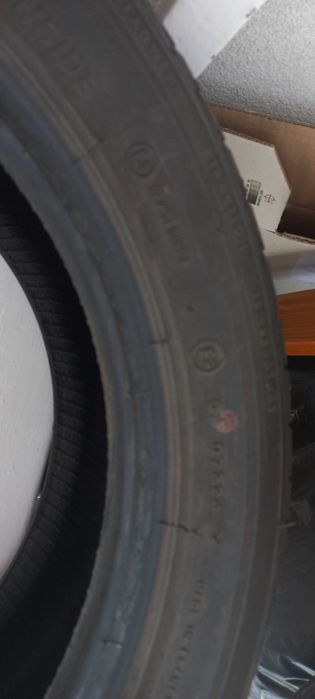 Opony zimowe Bridgestone używane 1 sezon w bardzo dobrym stanie