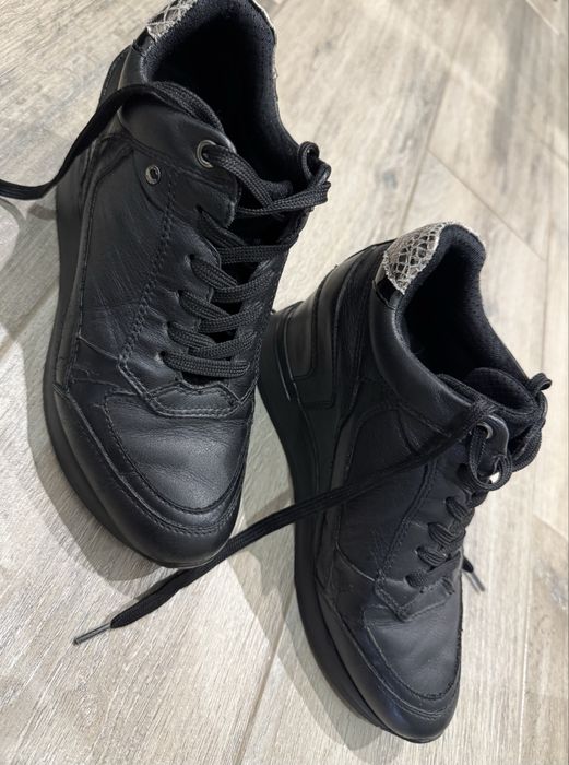 Снікерси Geox 37 р.