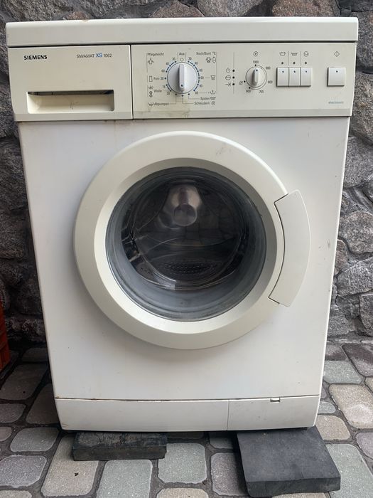 Стиральная машинка SIEMENS