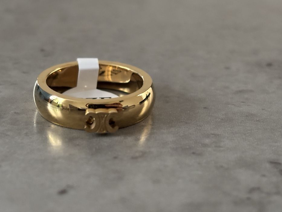 Pierscionek  Celine nowy