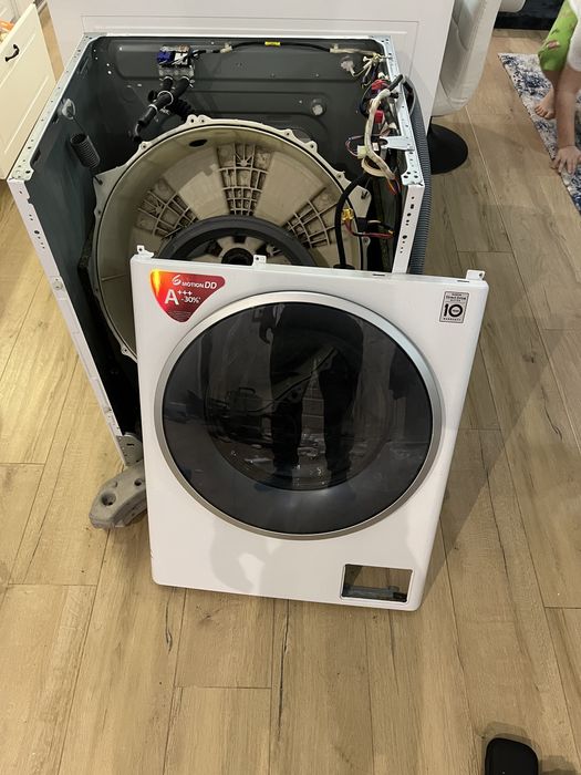 Pralka LG na części F2J6TY1W sterownik bęben obudowa akcesoria