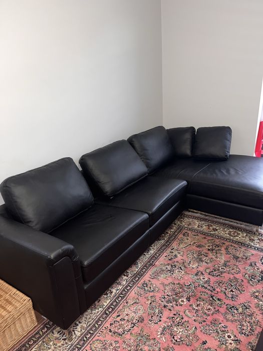 Kanapa narożna skórzana