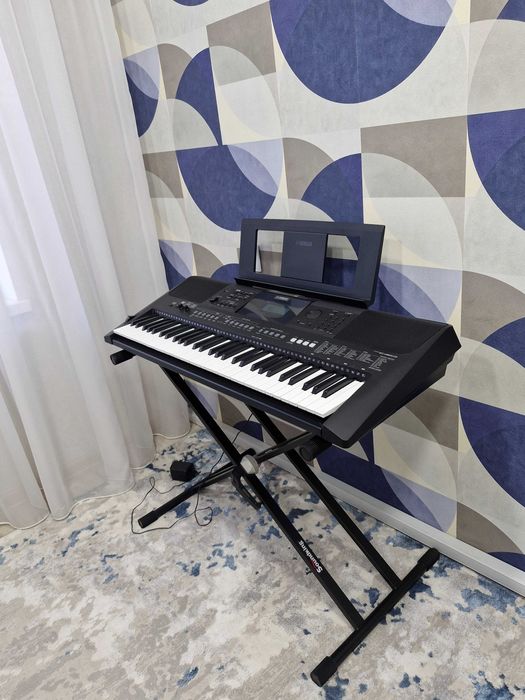 Синтезатор YAMAHA E463
