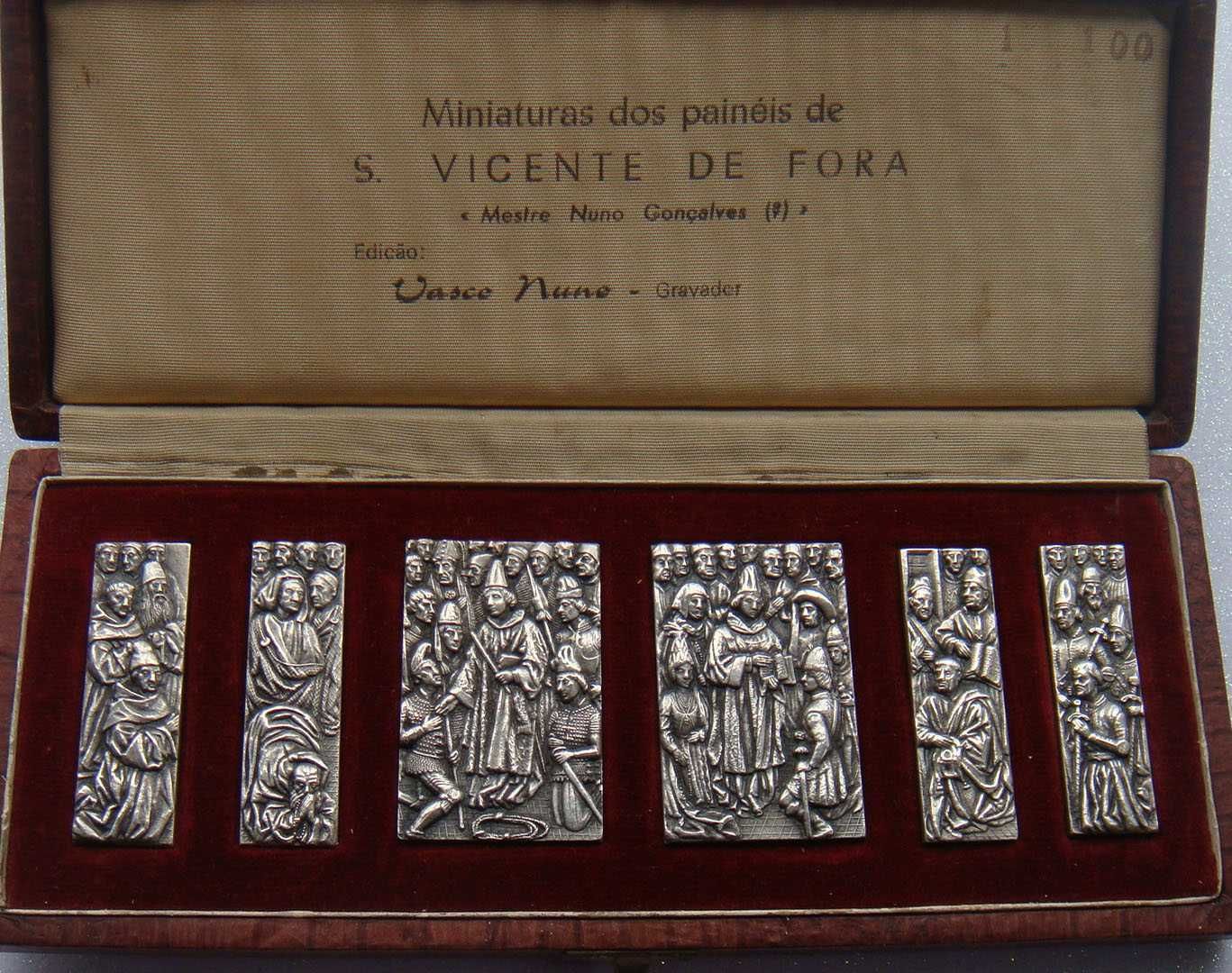 Medalhas em Prata Miniaturas dos Painéis de São Vicente em Estojo