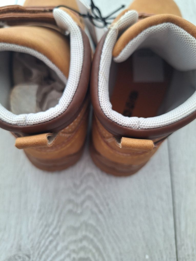 Buty zimowe rozmiar 30