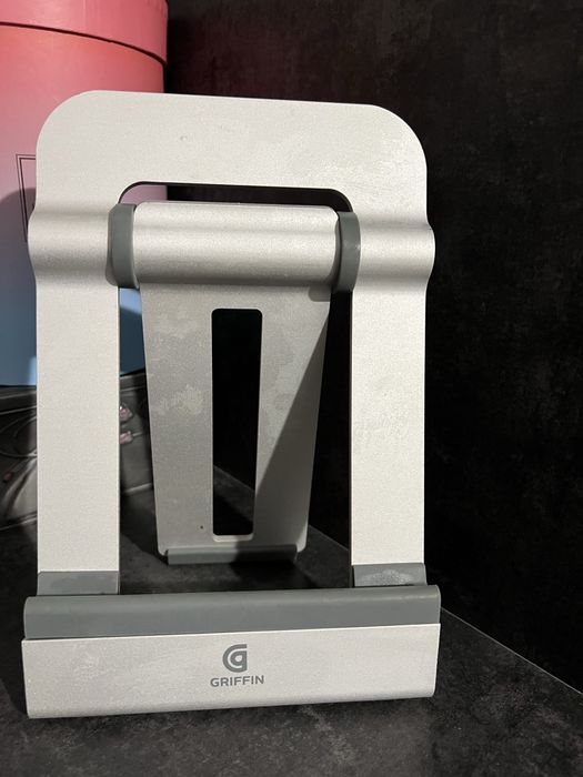 Підставка для планшета