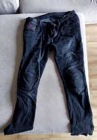 Spodnie firmy Adrenaline czarny jeans