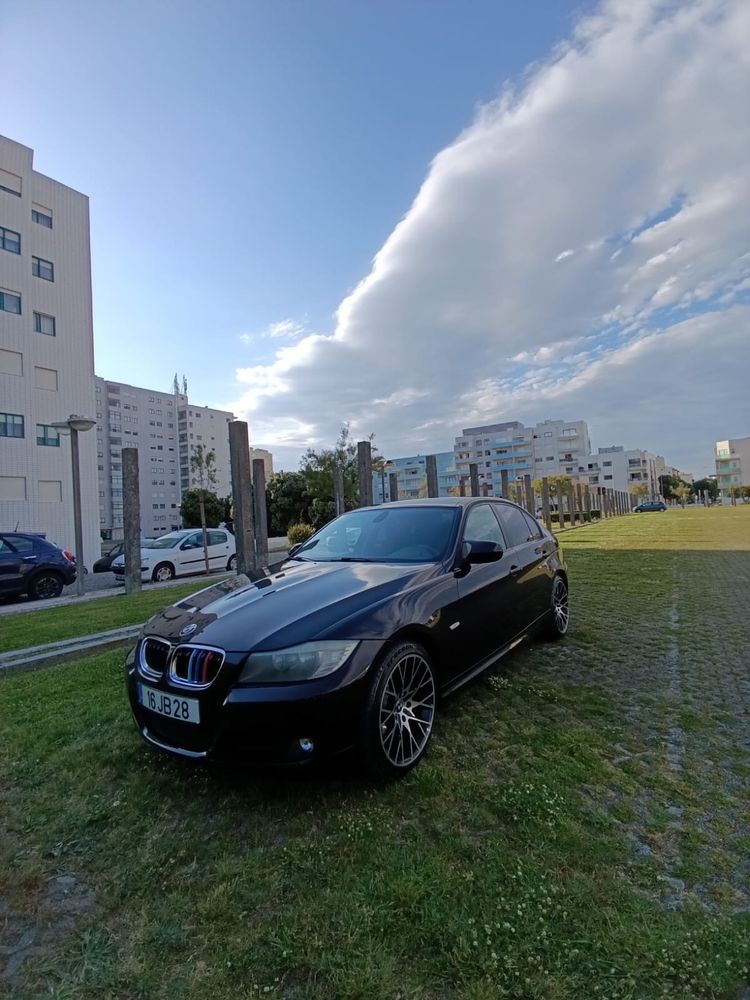 Bmw 320D LCI  184cv