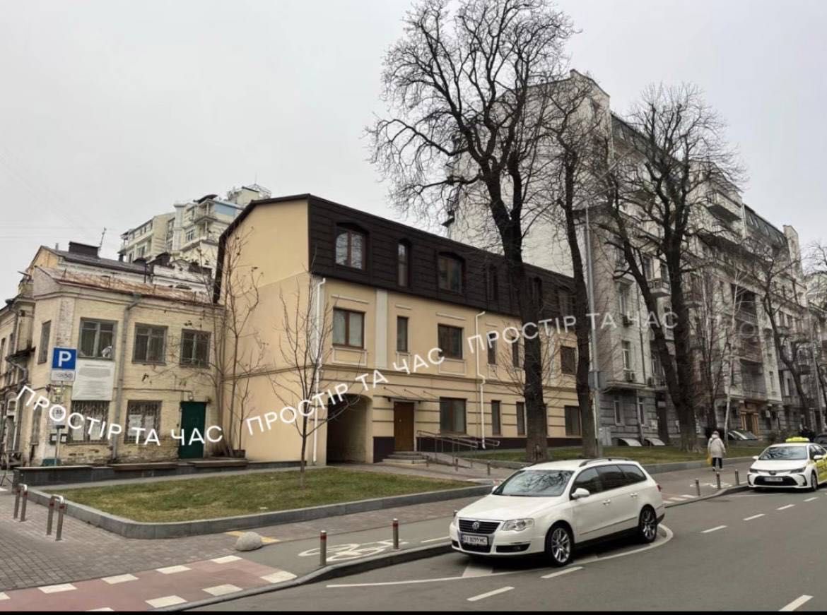 Оренда будівлі на вул. І. Франка, буд.
26.
