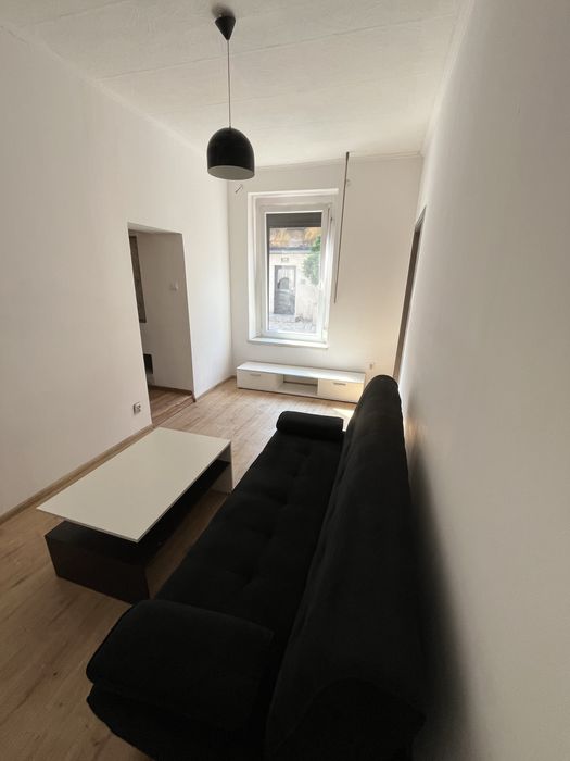 Mieszkanie 2-pokojowe 39,5m2- monitoring, domofon, rolety zewnętrzne