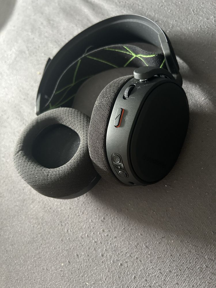 Sluchawki arctis 9 wirelles