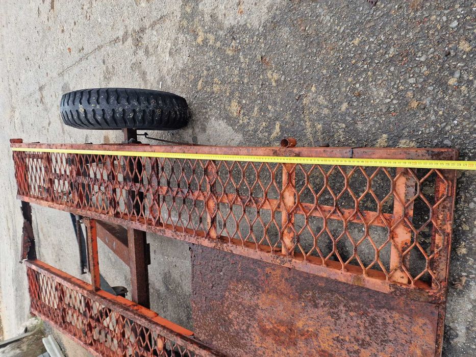 Atrelado / Reboque / Porta Máquinas Basculante - 2,28m / 1,10m