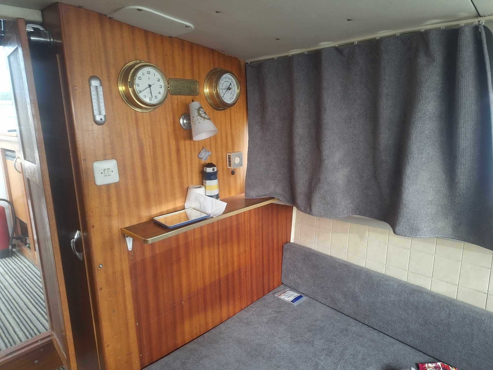Jacht motorowy, houseboat, volvo, 11m,strumieniówka, przyczepa,zamiana