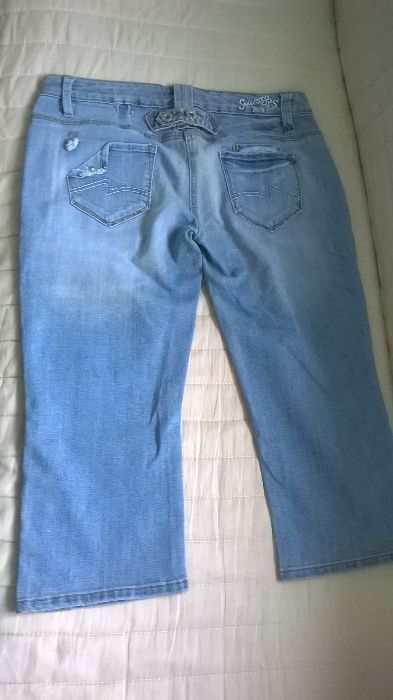 Spodnie damskie krótkie Jeans z Lykrą