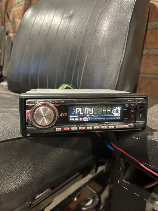 Продам магнітолу JVC KD-G722