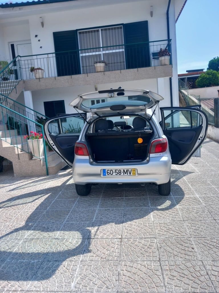 Toyota Yaris 1.0 VVTI